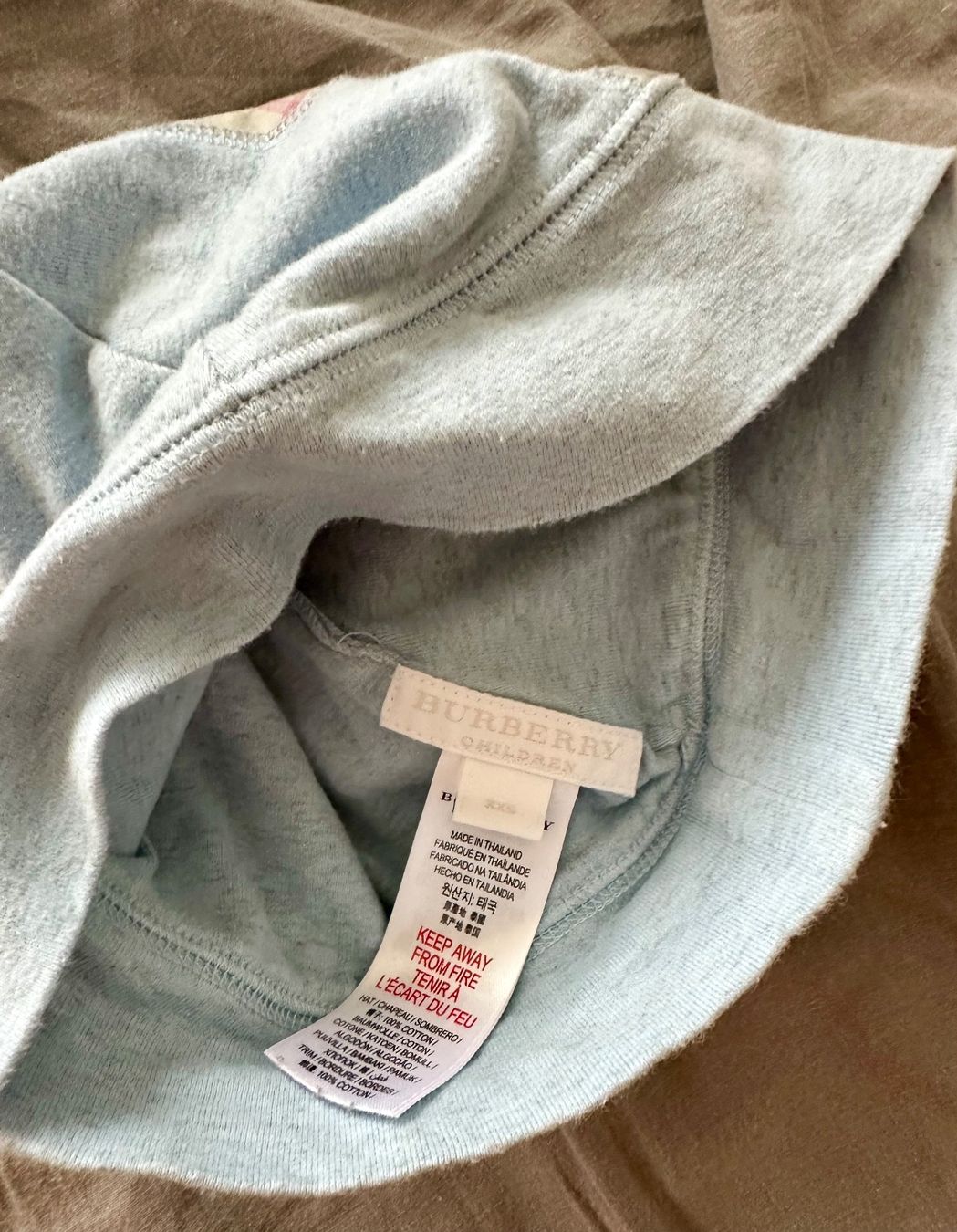 Burberry Sonstige Kleidung & Accessoires: Burberry Cappe – Gebraucht aus Dürrenroth von tvy_bh56 2