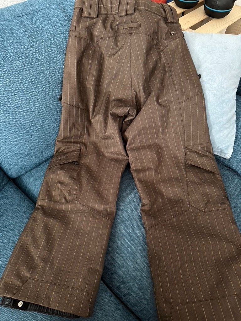 Pantaloni: BELOWZERO Skihose / Snowboardhose Grösse 152 – Usato da Uzwil venduto da justitia8 1