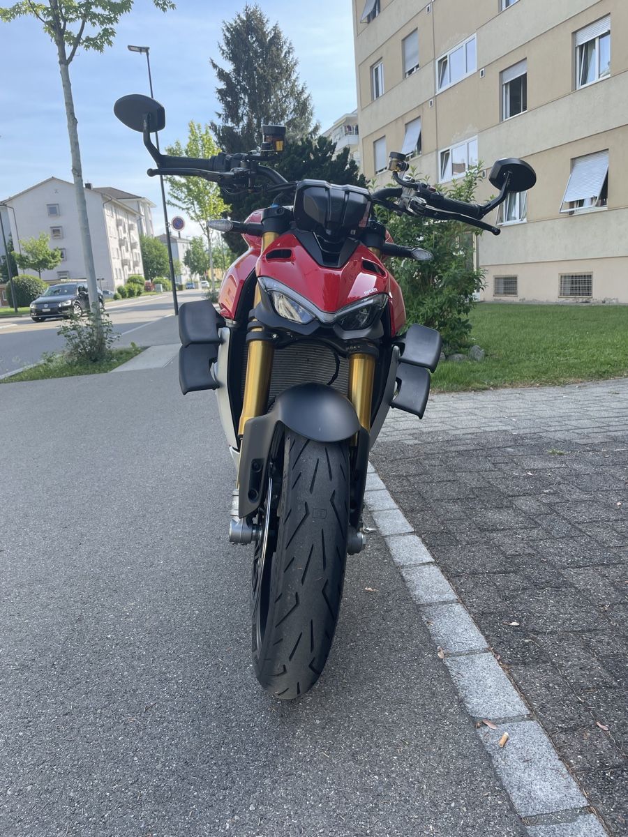 Ducati Strada: Ducati Streetfighter V4S – Usato da Uster venduto da jejis 4