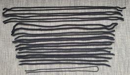 31 Kordeln schwarz, 40 - 54 cm lang