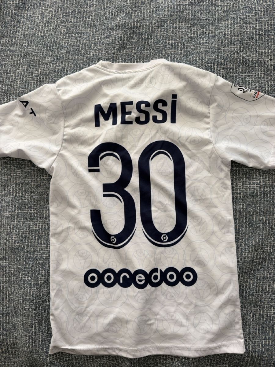 Scarpe, pantaloni & magliette da ginnastica: Fussballtrikot Messi – Usato da jona venduto da alvert 1