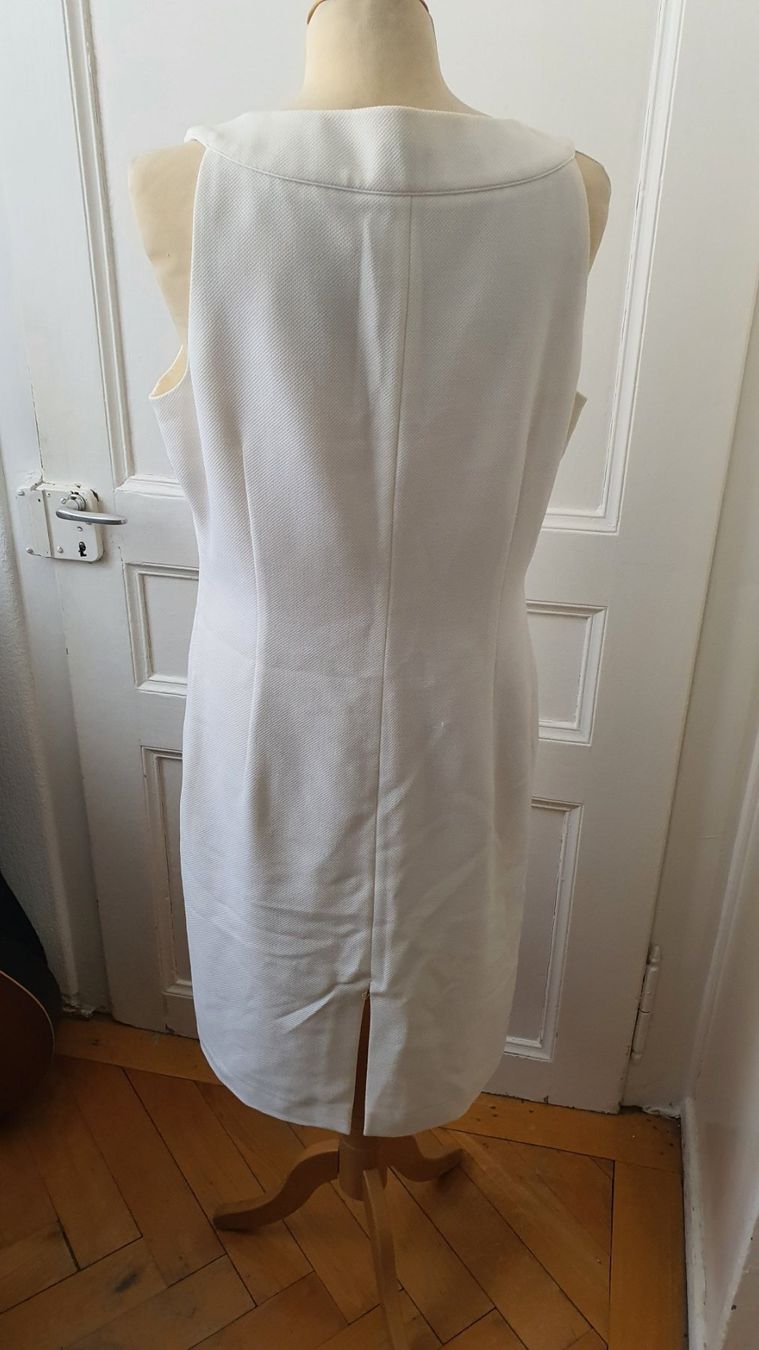 Vestiti: 16. Magnifique ensemble robe et veste – Nuovo (secondo la descrizione) da Le Locle venduto da tchanatakoua 5