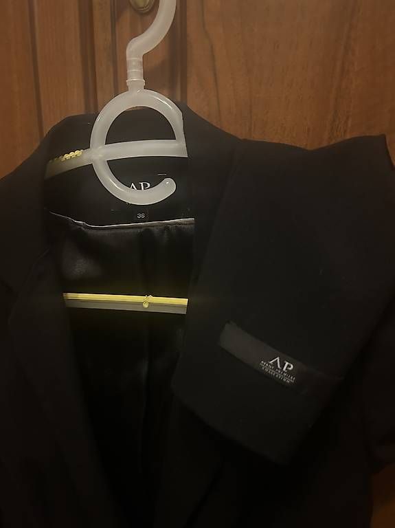 Avant Premiere Jacken: Vendo Blazer AP tg 36 - Nuovo – Neu (gemäss Beschreibung) aus Rivera von ValeShop 2