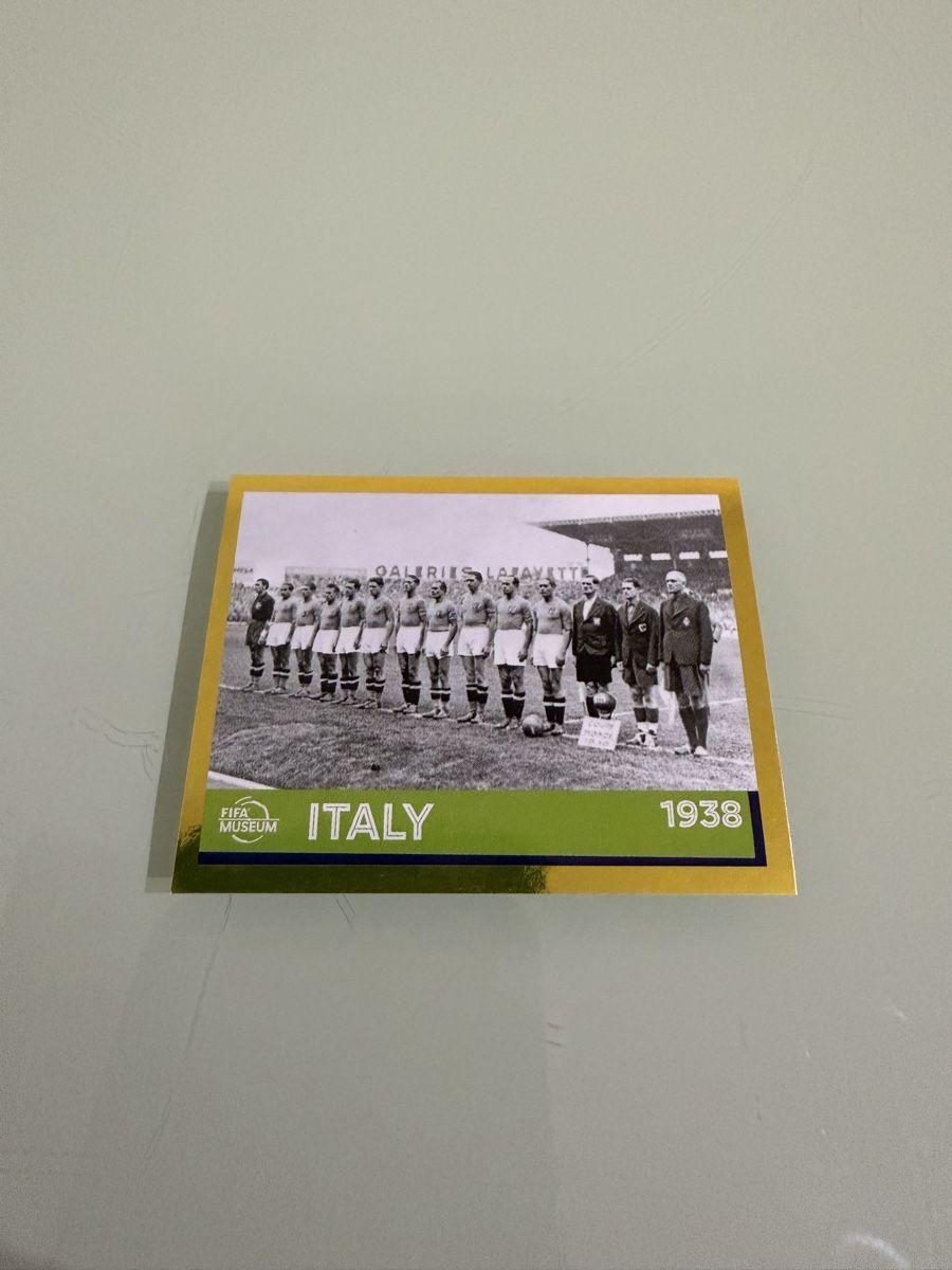 Panini Carte collezionabili: Panini Coupe du Monde 2022 – Usato da Renens VD venduto da Eduardo27. 5