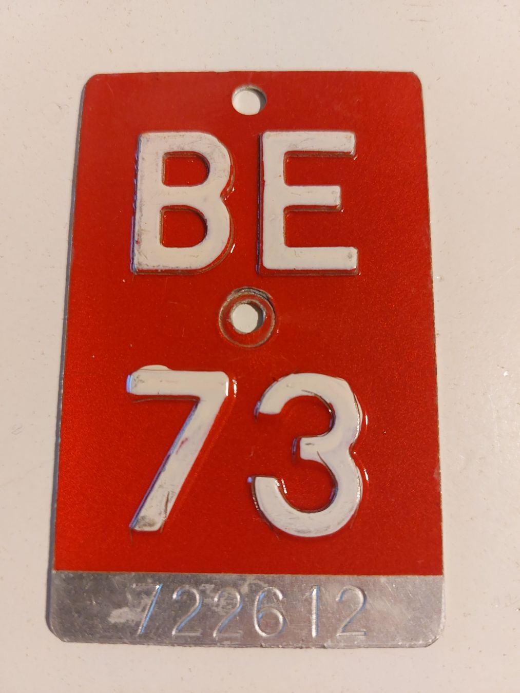 Sachs Insegne: Velonummer BE 73 plaque Velo – Usato da Schenkon venduto da Uhu007