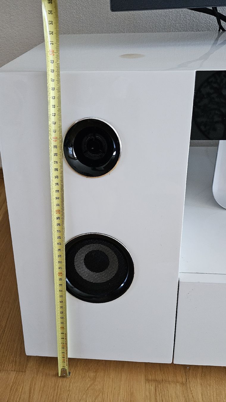 Mobili TV: TV-Möbel mit Soundsystem & Bluetooth – Usato da Chur venduto da rra_t9kw 7