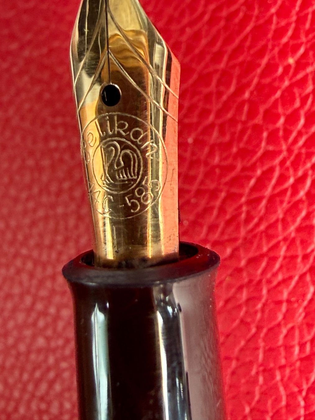 Welt der Tiere: Pelikan 14c 585 – Gebraucht aus Lausanne von Ranger19 5