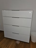 Kommode in Weiss mit 4 Schubladen