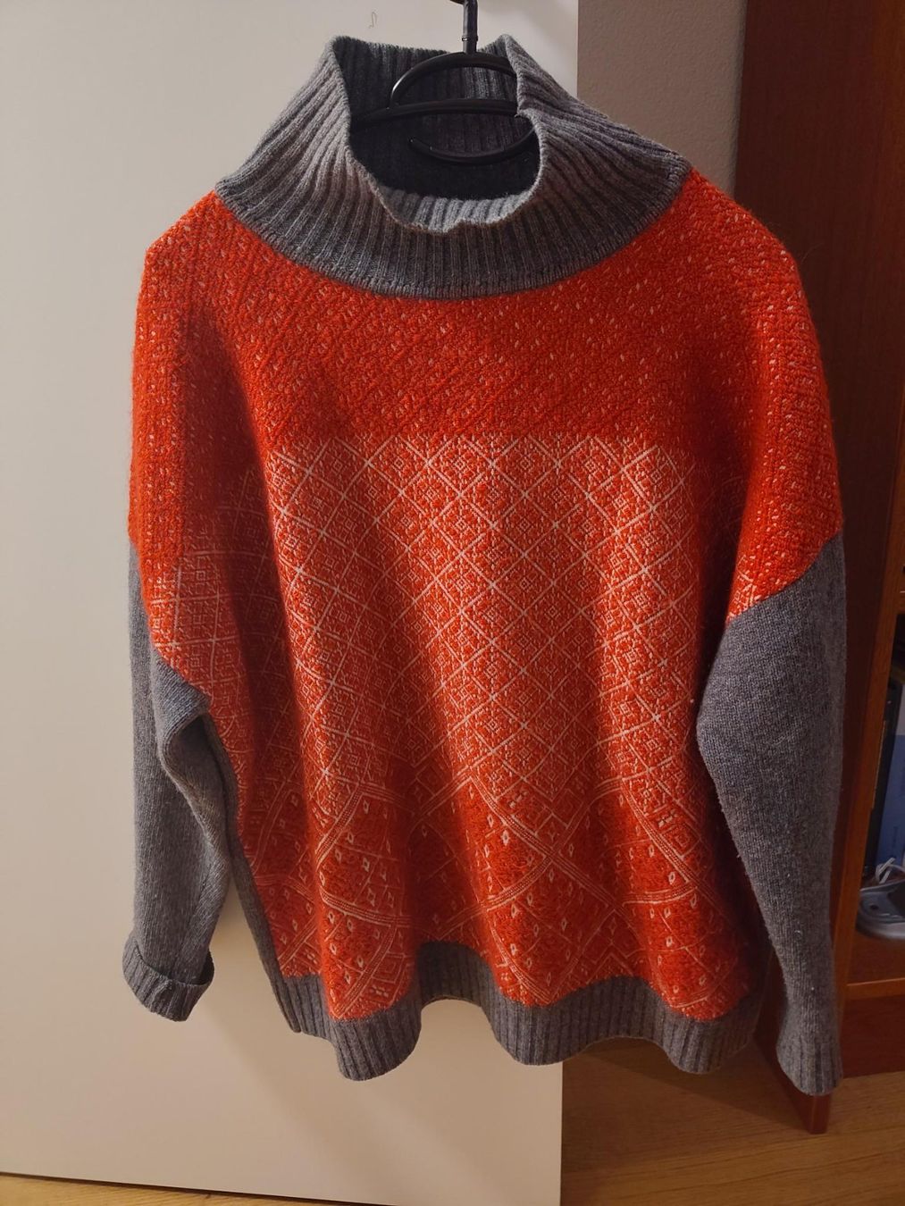 Max Mara Maglioni & Felpe: Max Mara Weekend Wollpullover Grösse XS-S – Usato da Zürich venduto da ale_7k2j