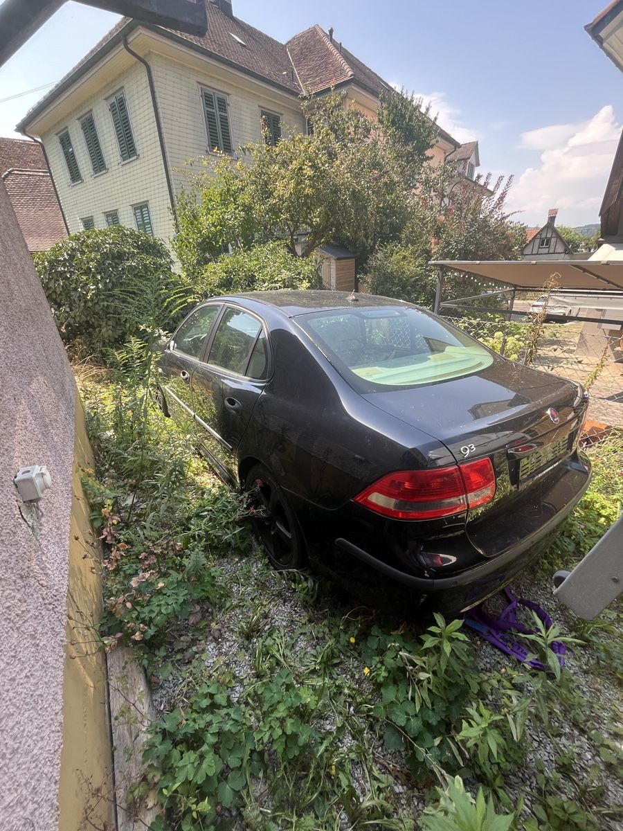 Saab Autos: Saab 9-3 defekt – Gebraucht aus Ermatingen von Scavini-s