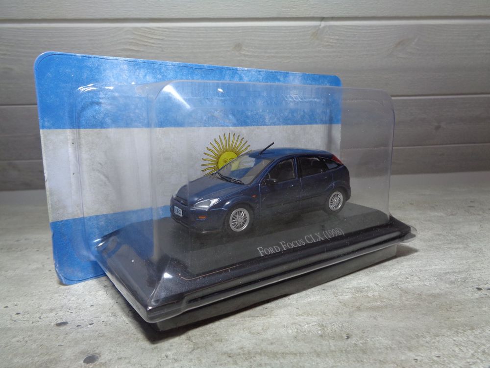 Altaya 1:43 Ford Focus CLX 1998 1