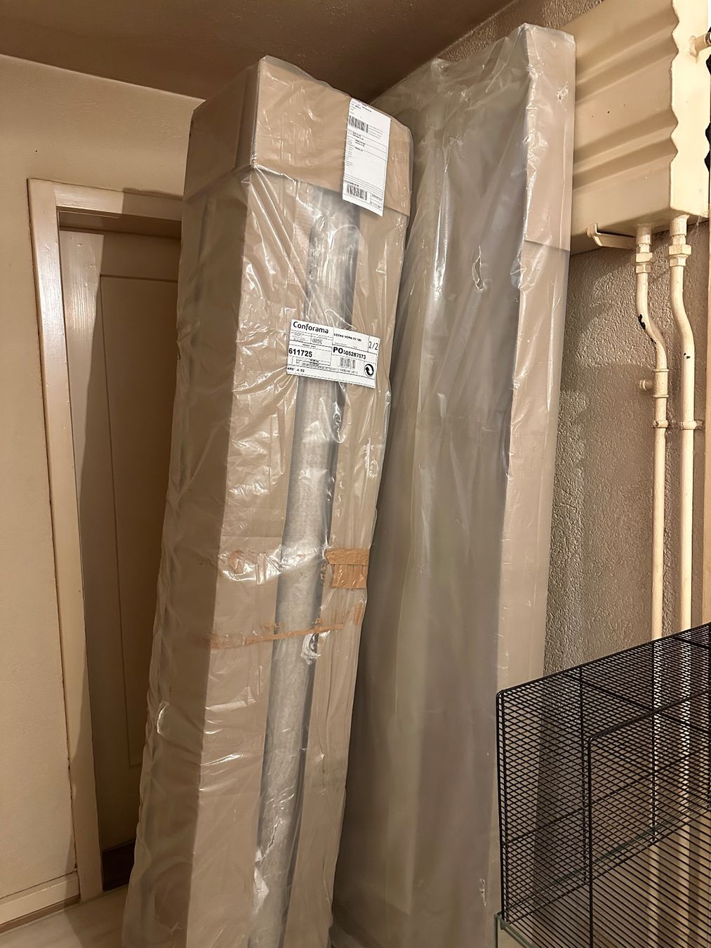 Letti: Bett 180x200 – Nuovo e nell'imballaggio originale da Zullwil venduto da Lauxa._2 1