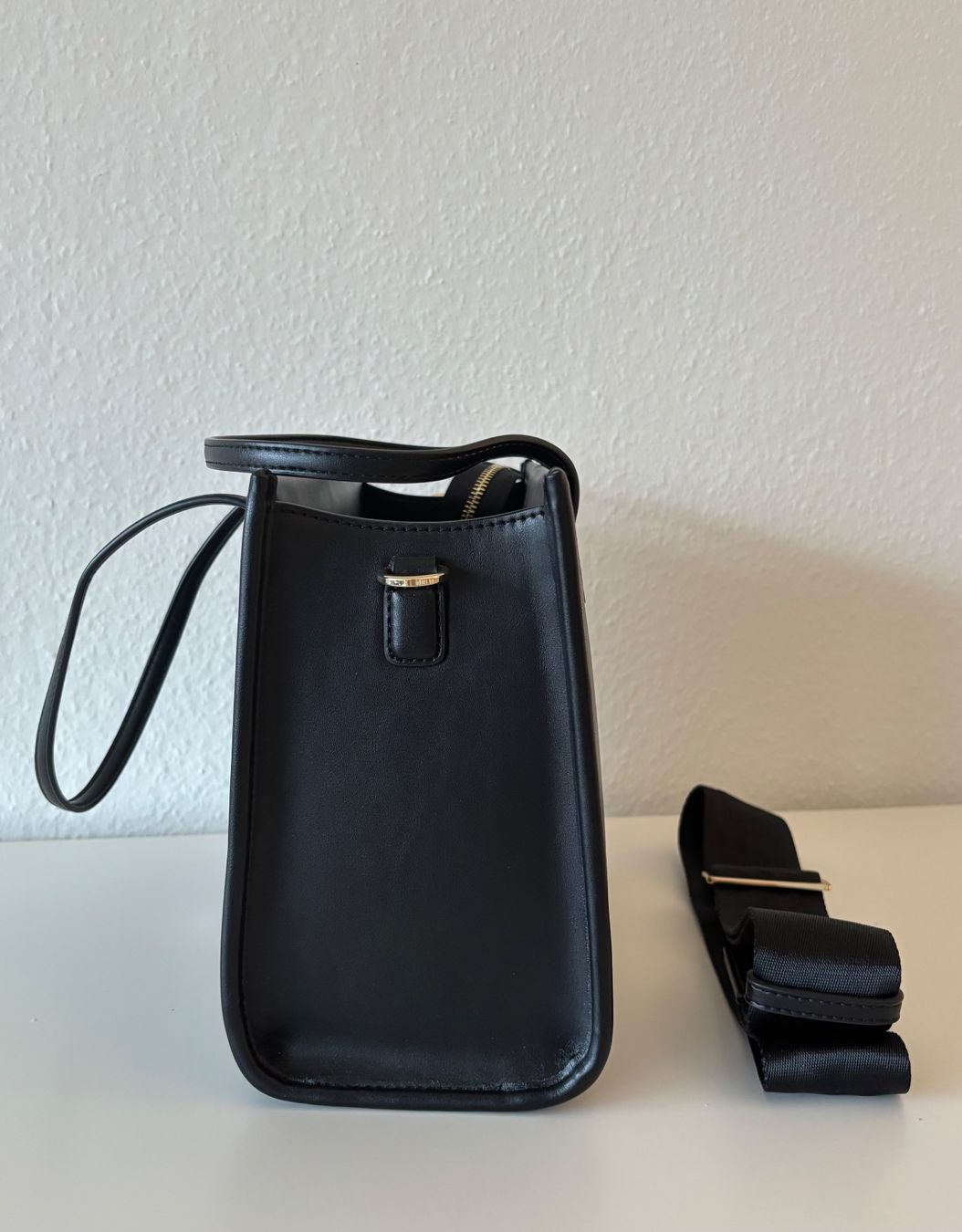 Karl Lagerfeld Borse da donna: KARL LAGERFELD Handtasche schwarz – Nuovo e nell'imballaggio originale da Aarau venduto da cpi_j52n 7