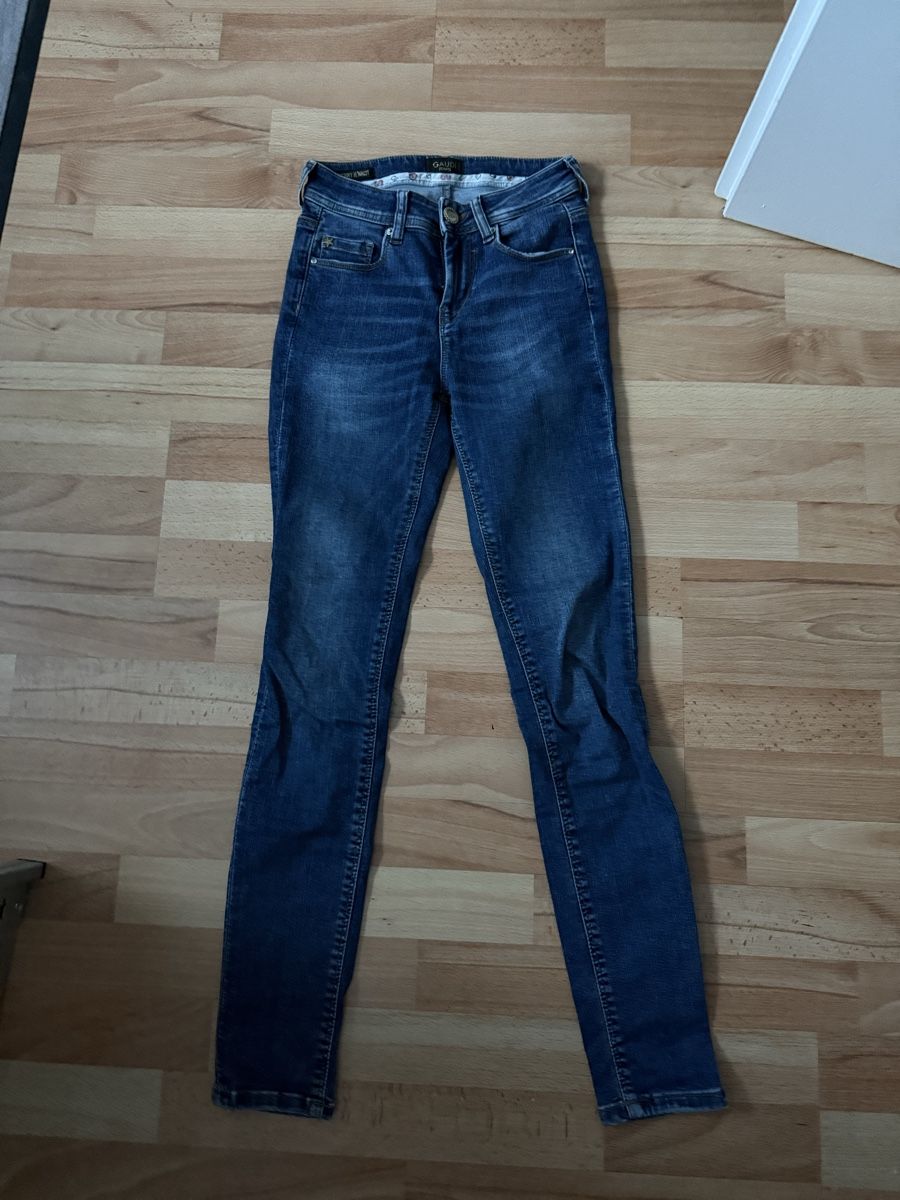 Jeans: Gaudi jeans – Usato da visp venduto da Kmemo1