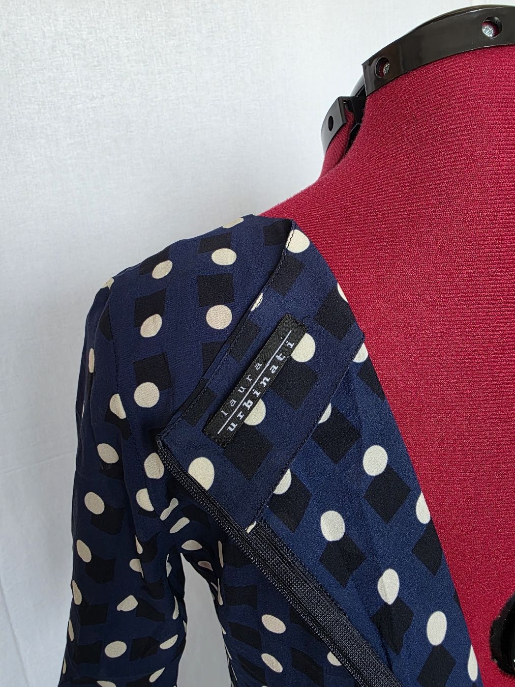 Vestiti: Kleid-laura urbinati – Nuovo (secondo la descrizione) da Pfäffikon SZ venduto da hrs_k2tn 1