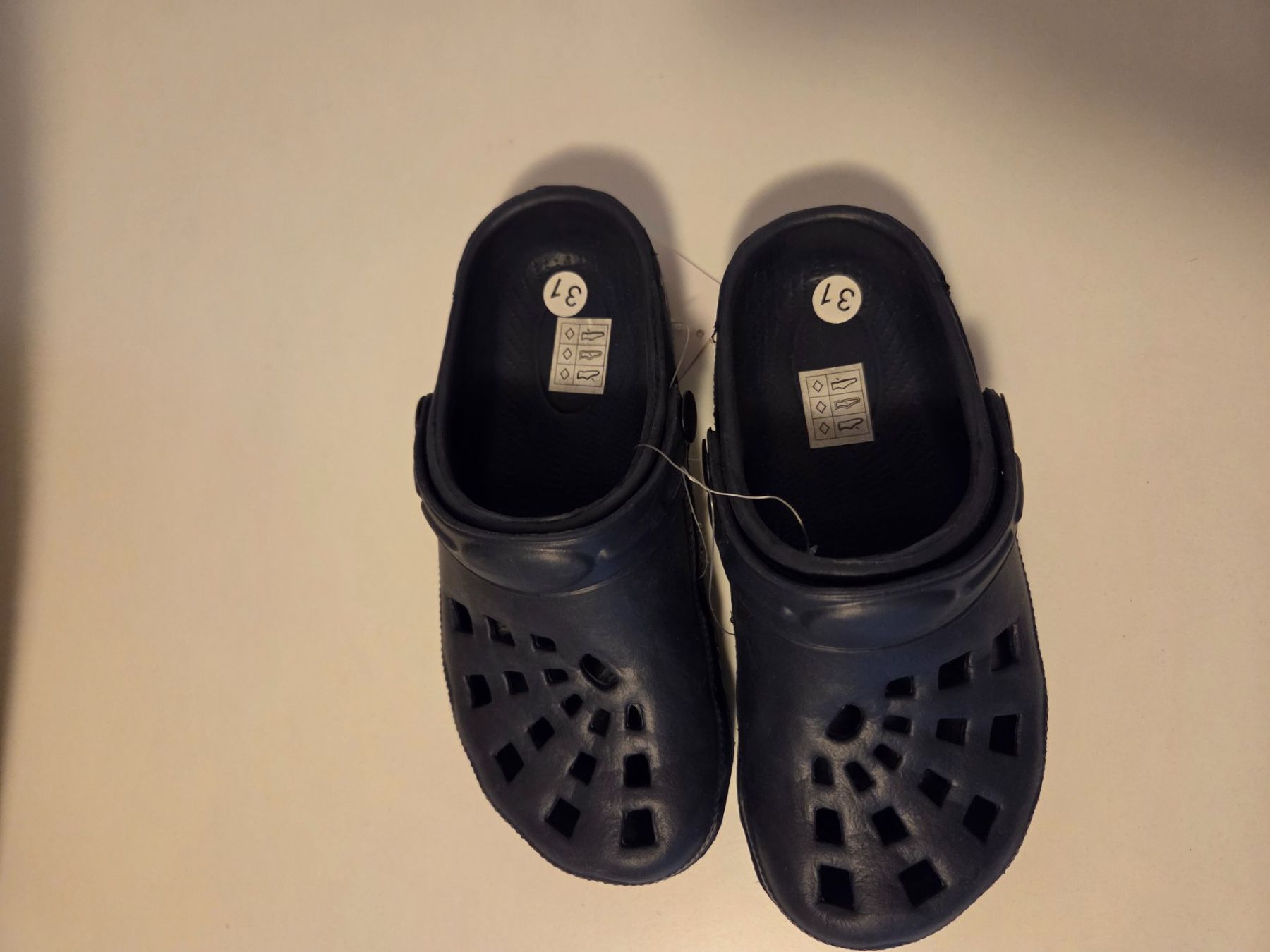 Scarpe per ragazzi: Badeclogs Gr. 31 neu – Nuovo e nell'imballaggio originale da Tuggen venduto da animal05