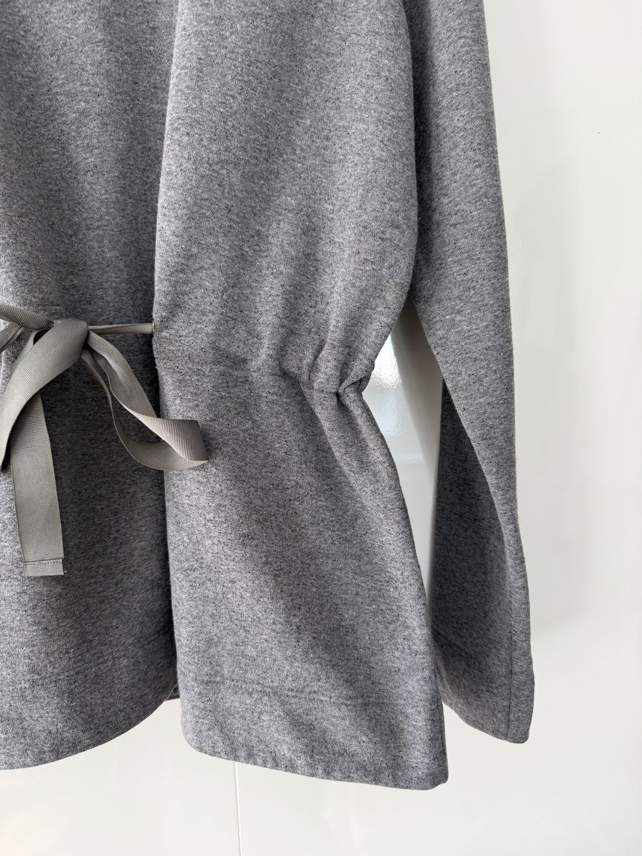 Maglioni & Felpe: Heavyweight grey Sweatshirt One size  – Nuovo (secondo la descrizione) da Uster venduto da Monika_OB 1
