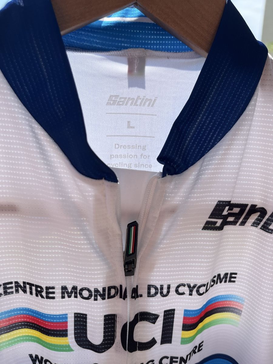 Canottiere & Pantaloni: Maillot de vélo  – Usato da La Neuveville venduto da VivreLibre 2