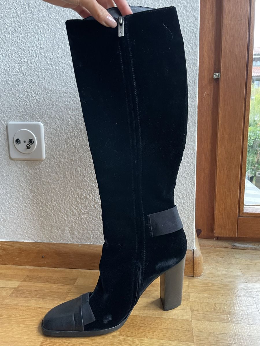 Scarpe per cavalli: Yves saint Laurent – Usato da Birsfelden venduto da Maranata3 2