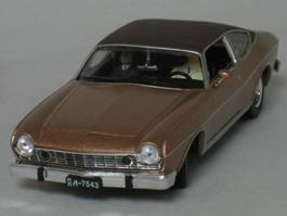 AMC Matador Coupé 1974-1978 gold met. / dunkelbraun James