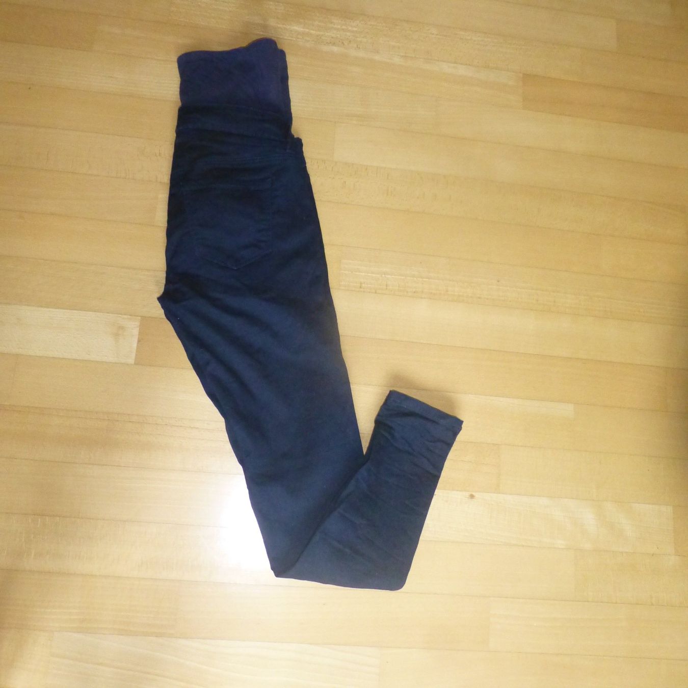 H&M Pantaloni: Schwangerschaftshose C&A MAMA – Usato da Hergiswil NW venduto da annettelia