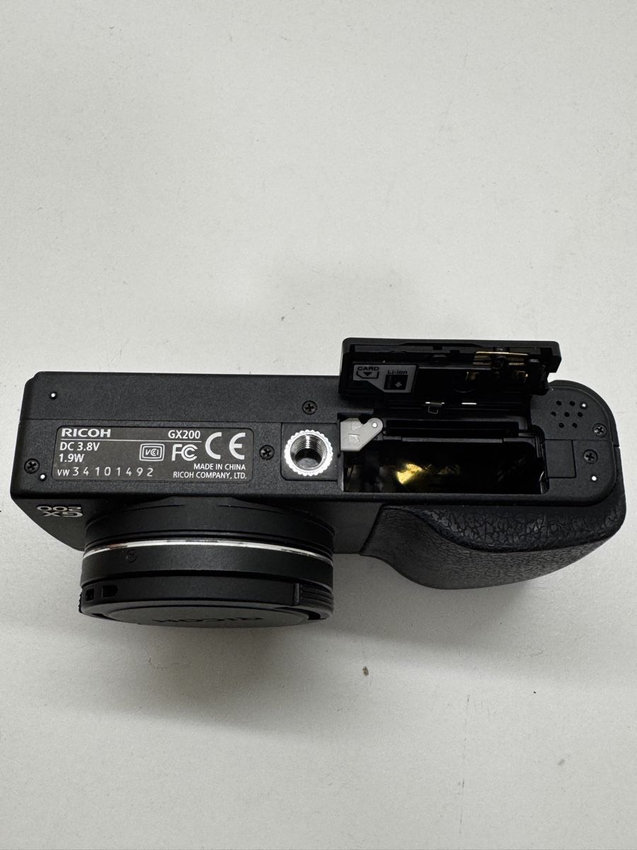 Ricoh Kamera: Ricoh GX200 Digitalkamera schwarze  – Gebraucht aus Schlieren von Eldi84 4