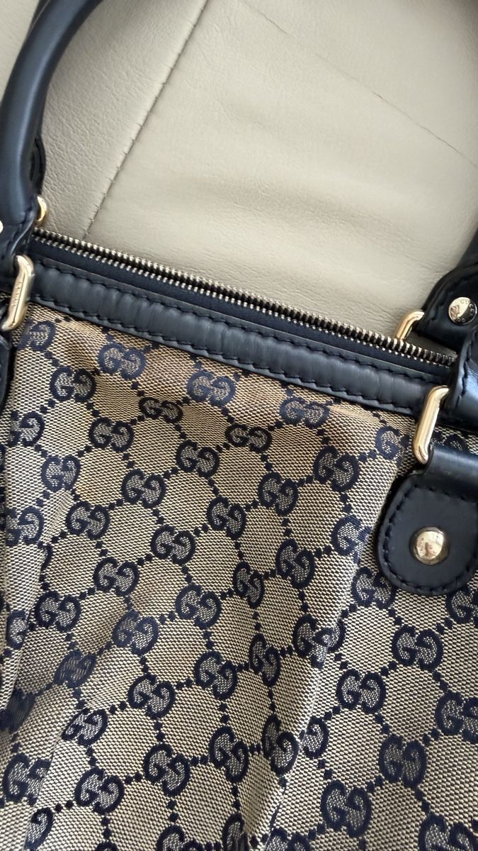 Gucci Borse da donna: Sac à main Gucci en toile GG  – Usato da Mont-sur-Lausanne venduto da summerblue 3