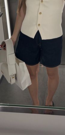 COS Short en jean bleu foncé – Taille 27