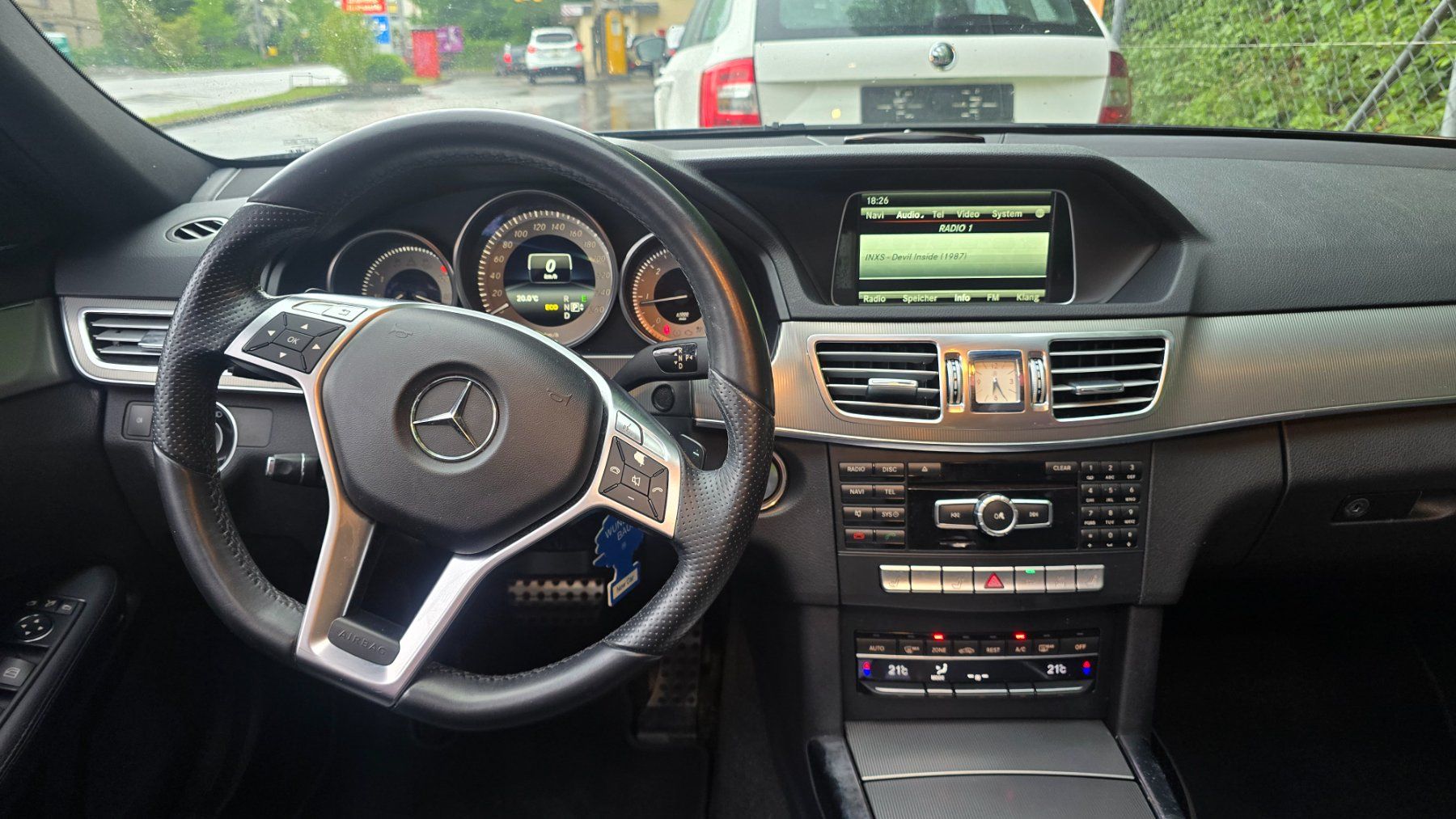 Mercedes-Benz Automobili: Mercedes Benz E250 CDI 4matic – Usato da Emmenbrücke venduto da meu_2j8p 9