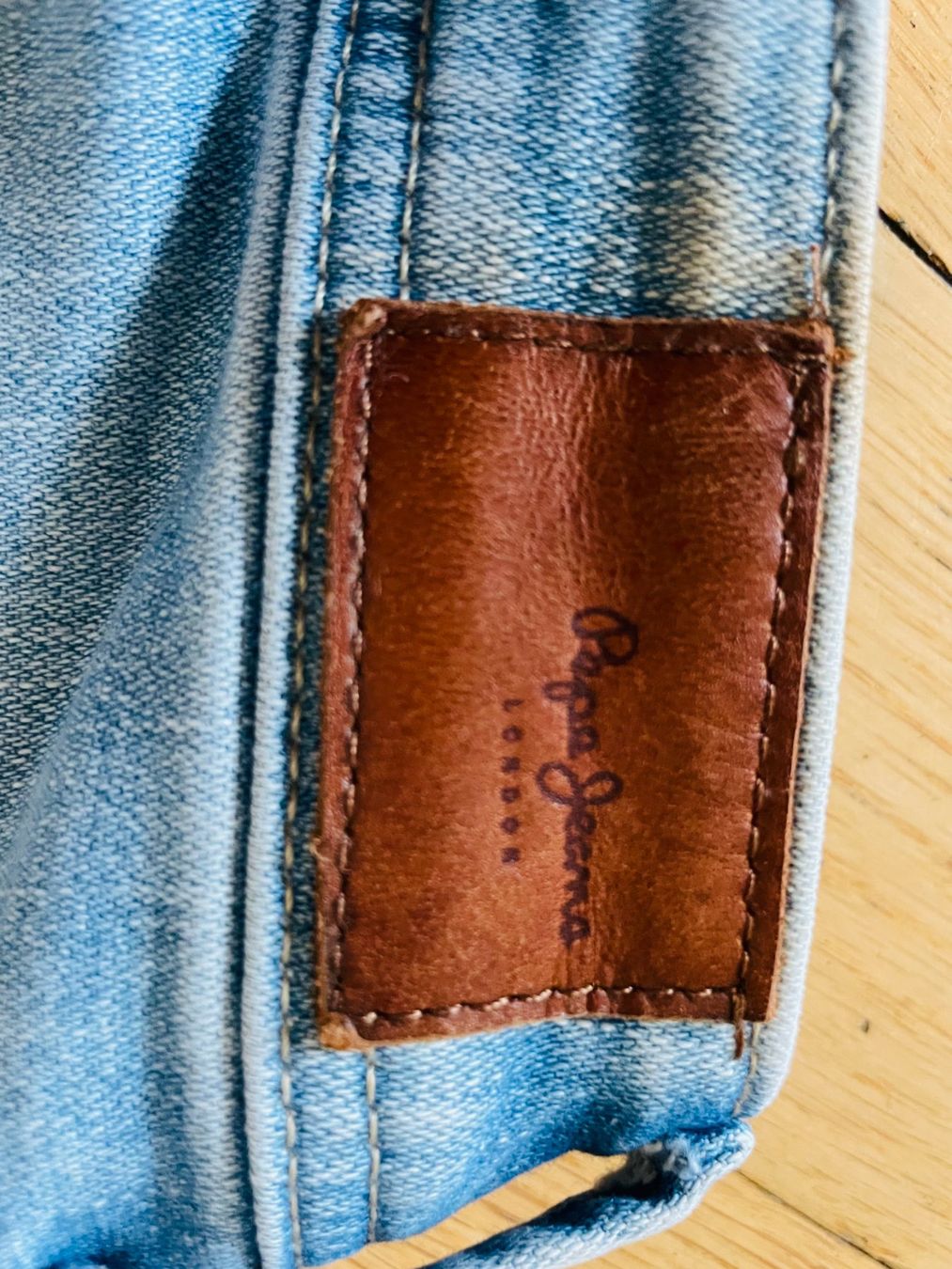 Jeans: Pepe Jeans / Grösse 28/28 – Nuovo (secondo la descrizione) da Zürich venduto da ynuk 2