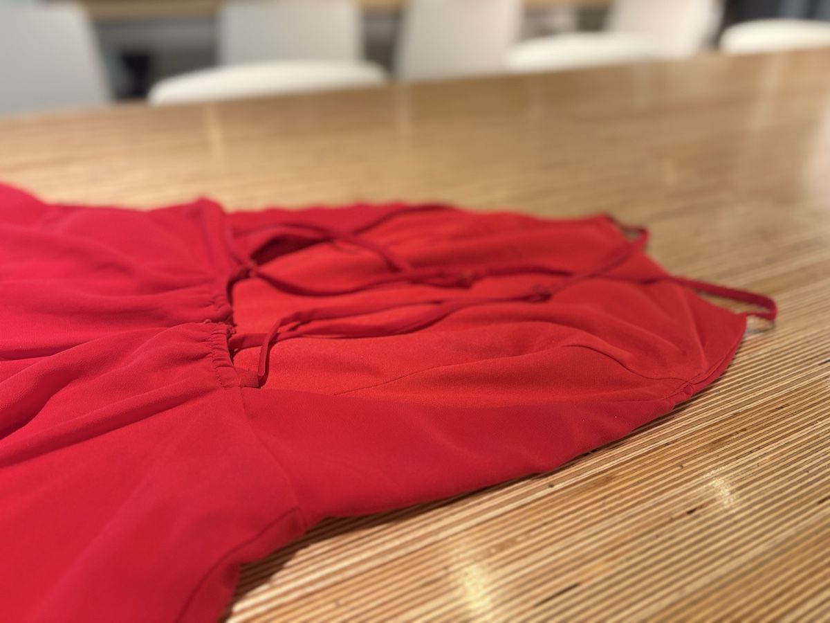 Kleider: Robe Lulus taille XS – Gebraucht aus Attalens von Skorpionica 2
