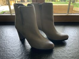 Stiefeletten Leder taupe Reissverschluss Grösse 39 neu
