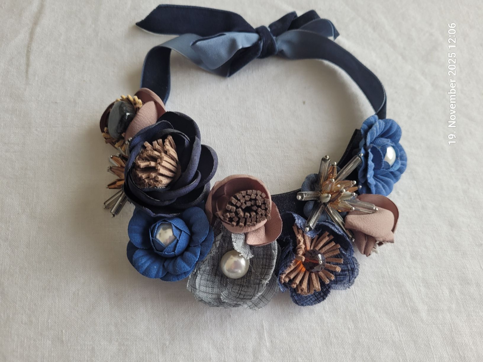 Catenine: Spezielle Blumenkette in blau – Usato da Bünzen venduto da Milly32 2