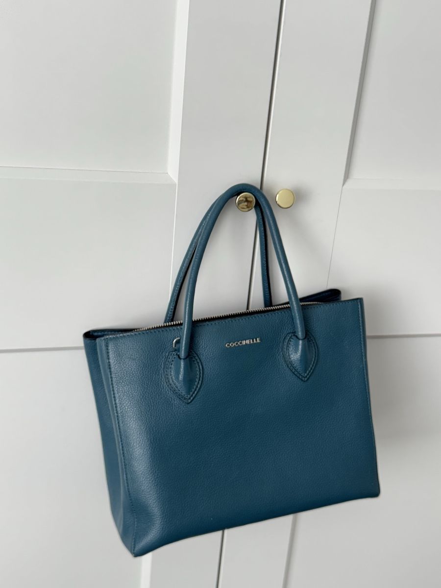 Coccinelle Borse da donna: Cocinelle Handtasche Türkis – Usato da Egerkingen venduto da sekisara123