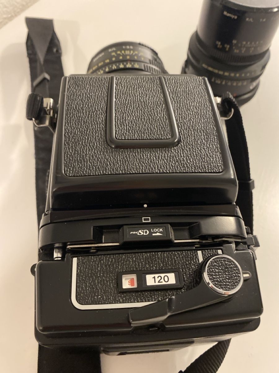 Mamiya Kamera: Mamiya RB67 Mittelformatkamera mit Weitwinkelobjektiv – Neu (gemäss Beschreibung) aus Winterthur von Niggita 3
