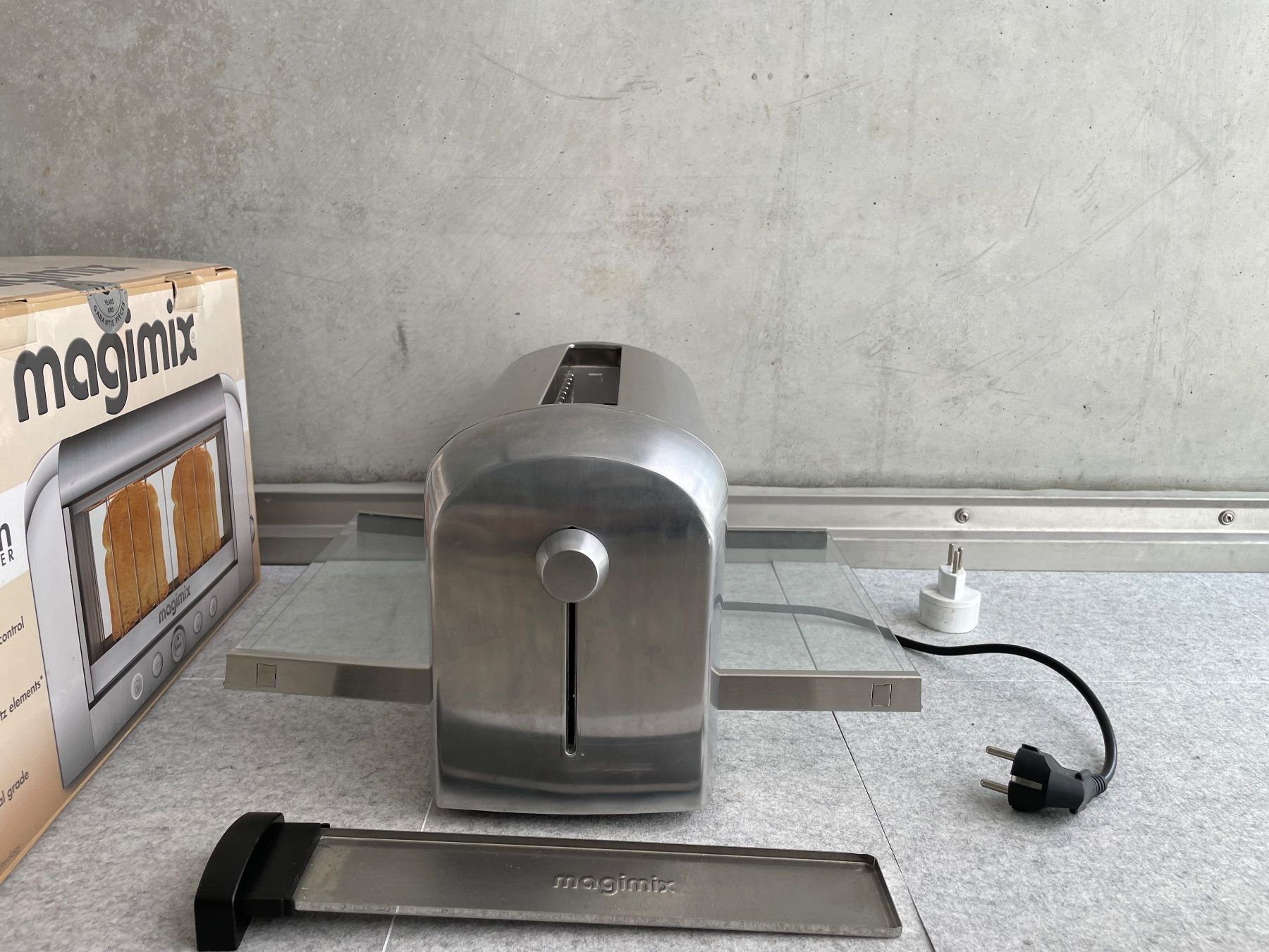 Magimix Küchengeräte: Magimix - Toaster Vision – Gebraucht aus Zürich von Num6 4