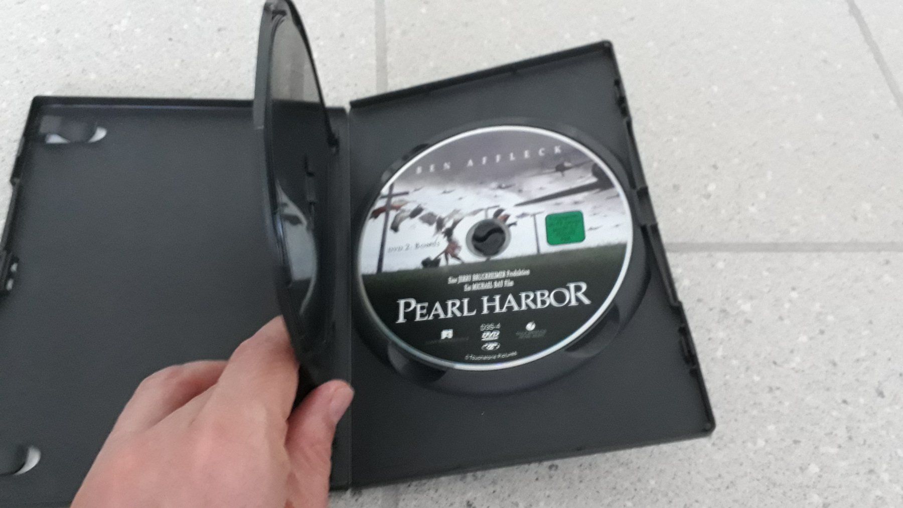 Tutti i DVDs: Pearl Harbor (2 DVDs) – Usato da Stäfa venduto da Supertramp73 2