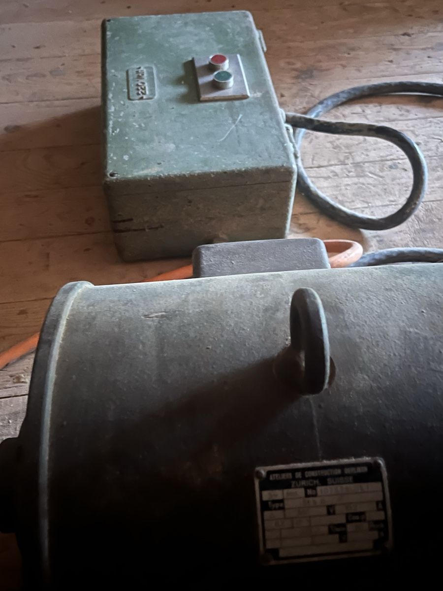 Motoren: Elektromotor mit Sterndreieckschaltung – Gebraucht aus St. Antoni von bera15 2