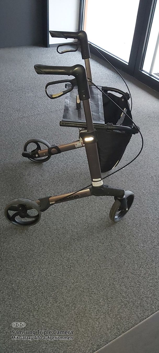 Gehhilfen: Rollator Gemino 30 – Gebraucht aus Sursee von kywo 1