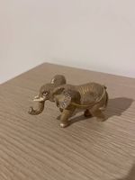 Statuetta elefante con brillantini che si può aprire