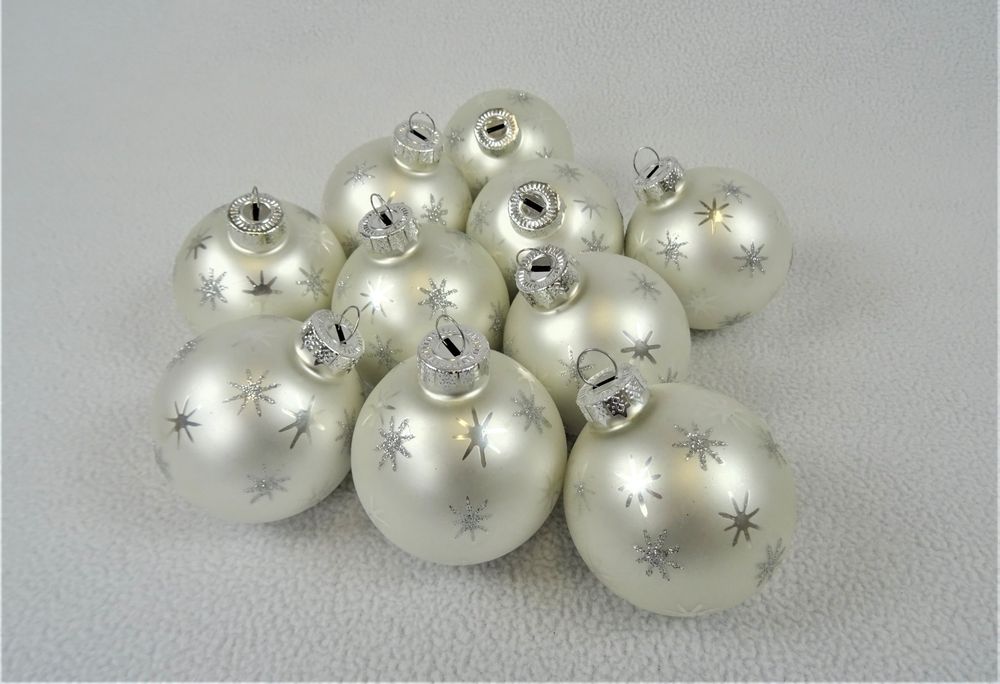 Christbaumkugeln 21x Stück mit Spitze silber/weiss/glitzer Kaufen auf
