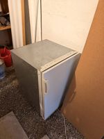 Kühlschrank weiss freistehend akzeptabler Zustand