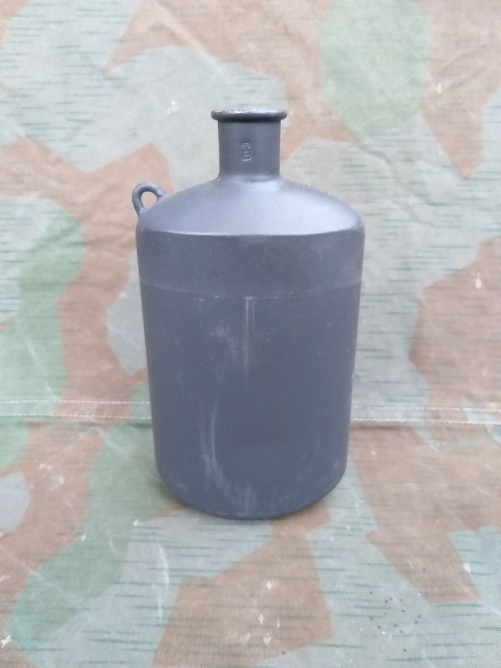 Schweizer Armee Ausrüstung & Ersatzteile: Feldflasche Ord. 1932/35 grau MB 1941 – Gebraucht aus Bauma von SwissMilitaria 1