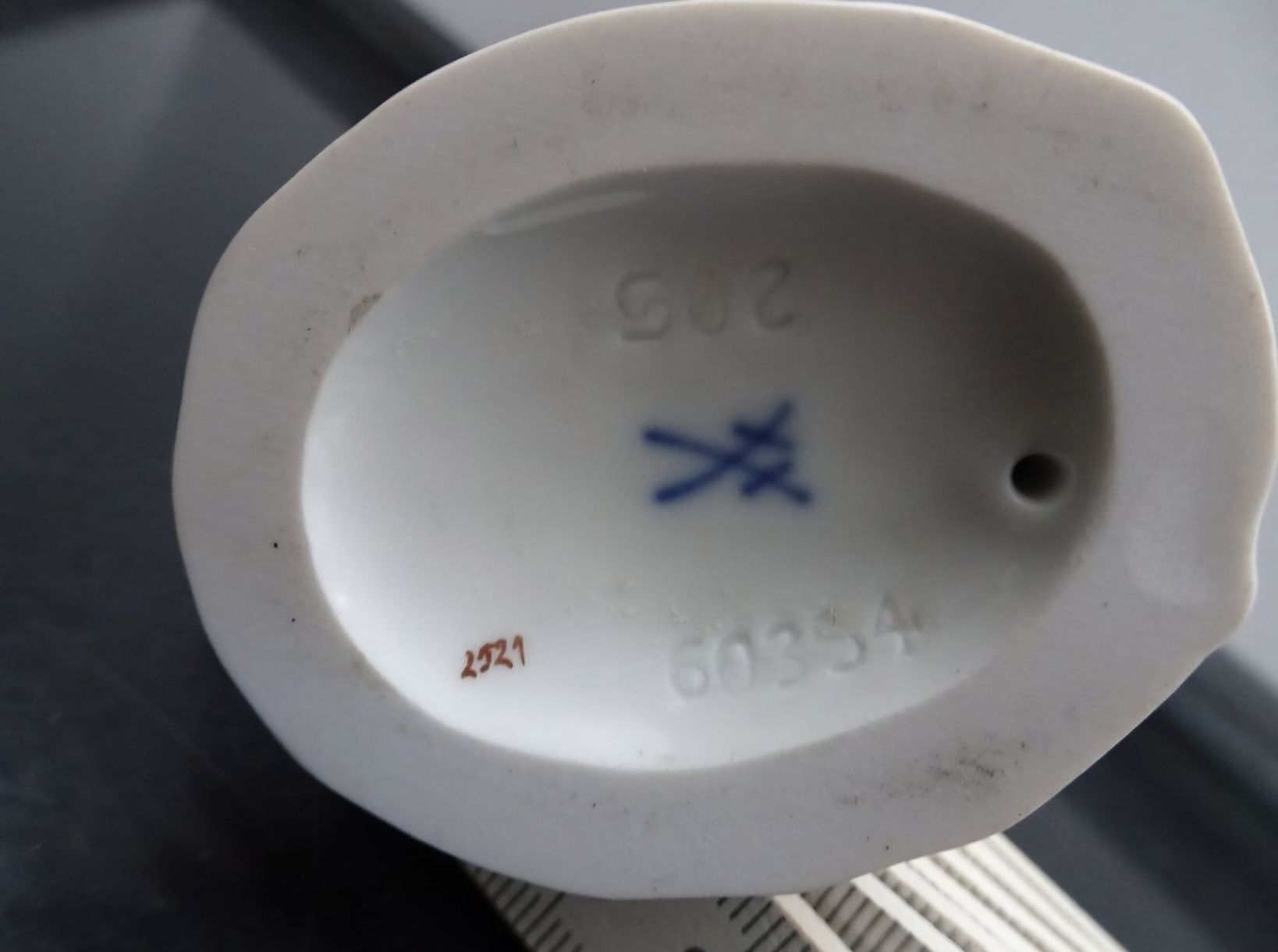 Figuren: Meissen Gärtnerjunge mit Korb u. Flöte – Neu (gemäss Beschreibung) aus Opfikon von koiliebhaber 1