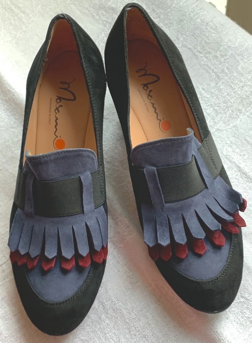 Scarpe da donna: Damenschuhe, Wildleder, Grösse 38 1/2 – Usato da Basel venduto da Klymenes