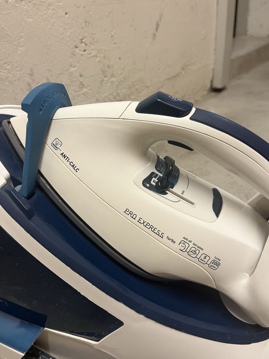 Tefal Fers à repasser: Tefal Pro express Turbo  – D'occasion à Rothenburg par sla_rn6q 2