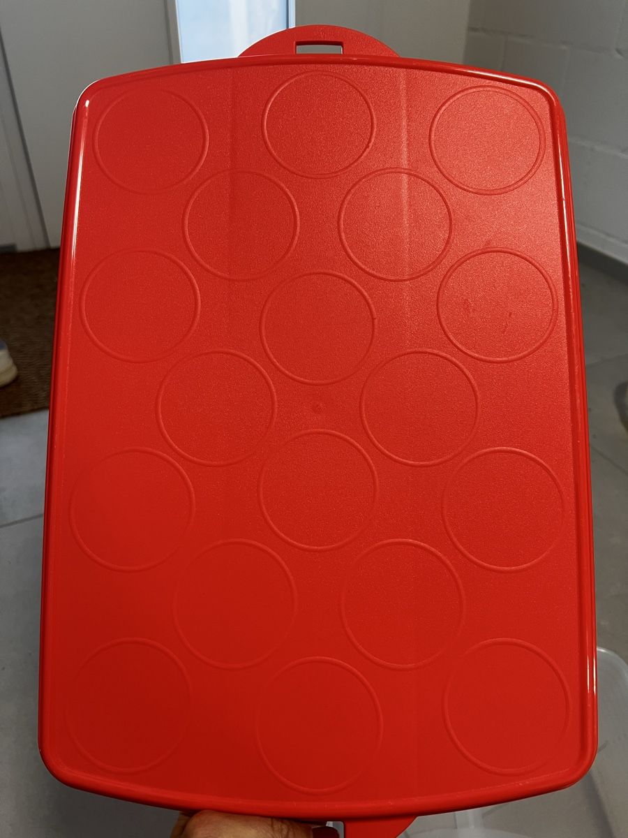 Tupperware Contenitori & Simili: Tupperware Tortenbehälter rot – Usato da Escholzmatt venduto da mel_58wh 2