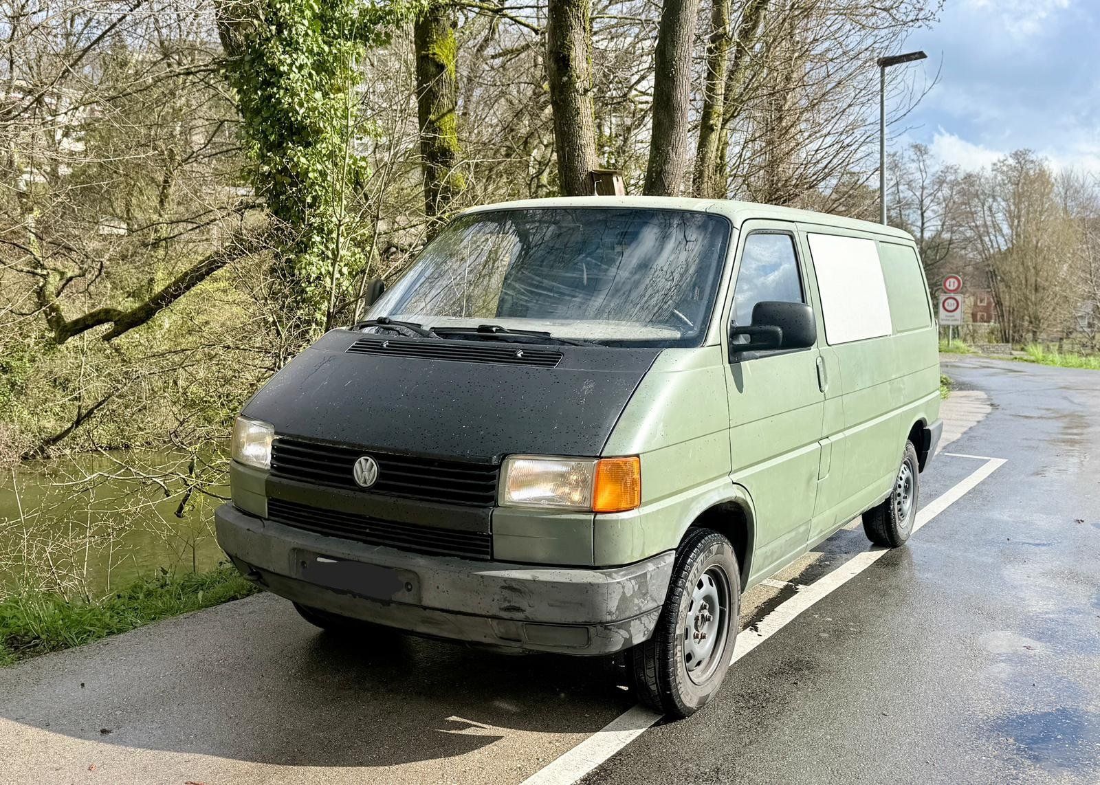VW Veicoli commerciali: VW T4 2.4D – Usato da Boudry venduto da arn_cs9y 1