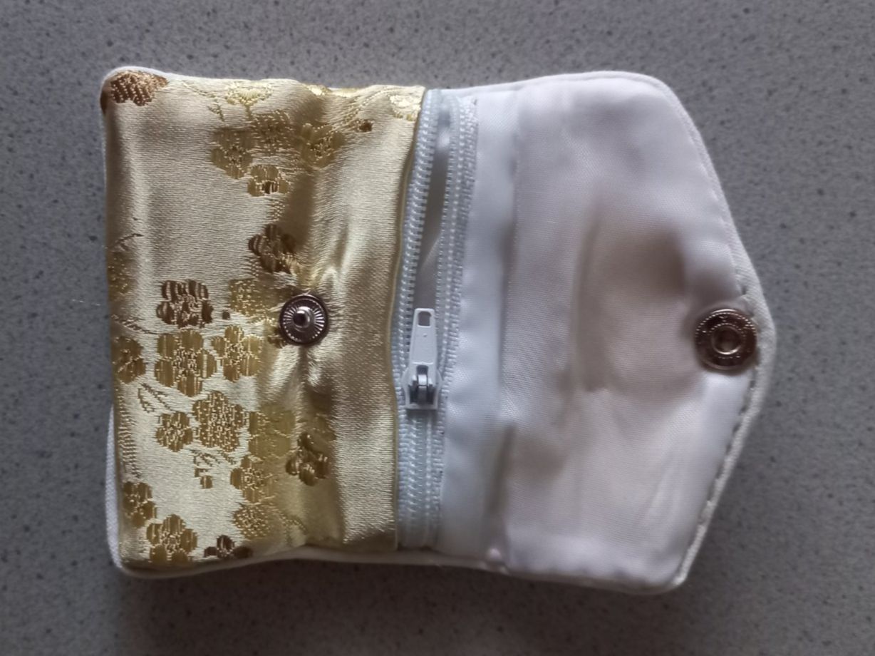 Borse: China Seiden Schmuck Tasche 8x7cm – Nuovo e nell'imballaggio originale da Winistorf venduto da acreativ2 1