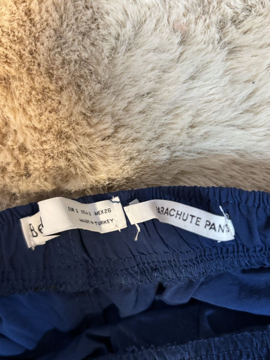 Bershka Pantaloni: Parachute Pants, Berska – Nuovo (secondo la descrizione) da Thalwil venduto da cusps 1
